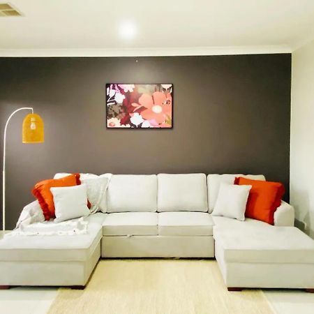 Kellyville 5Br Near Park And Shopping Mall Ngoại thất bức ảnh