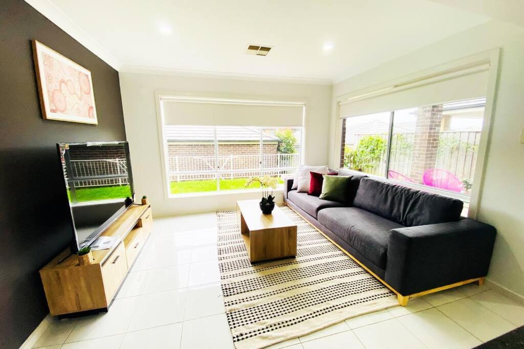 Kellyville 5Br Near Park And Shopping Mall Ngoại thất bức ảnh