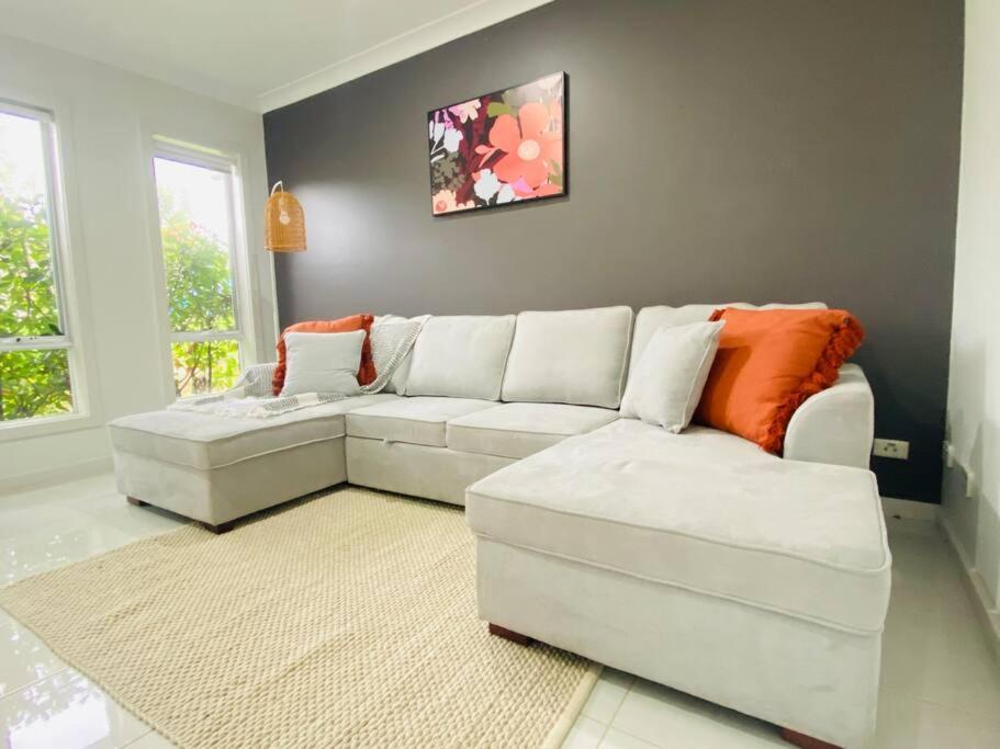 Kellyville 5Br Near Park And Shopping Mall Ngoại thất bức ảnh